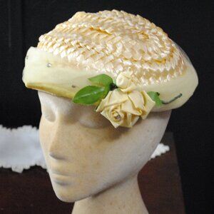 Vintage 1950s Yellow Rattan Straw Hat with Tulle, Rose, & Rhinestones
